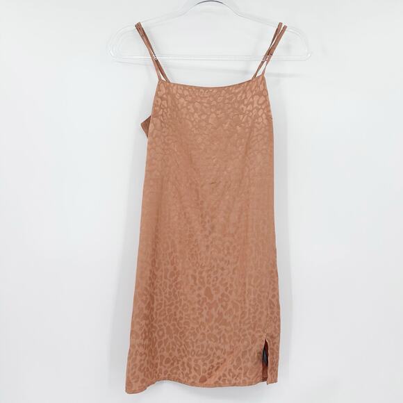Urban Outfitters UO Leopard Jacquard Slip Dress Terracotta Mini Womens Sz Small - Picture 3 of 12